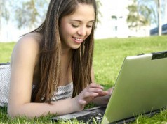 Около 1,1 млн. украинцев вообще не смотрят ТВ из-за интернета