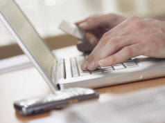 Исследование: Об особенностях расчетов картой в УАнете