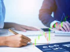 Weiss Ratings: люди могут покупать криптовалюты, чтобы избежать финансового кризиса