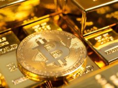 Трейдер призвал «забрать» деньги из банков и вложить их в золото и биткоин
