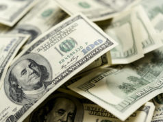 «Альтернативы нет»: почему доллар укрепляется и это надолго