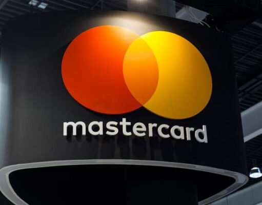 Mastercard запускает платежи с традиционных карт в стейблкоине RLUSD