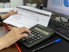 НБУ ослабил требования финмониторинга для политиков и чиновников