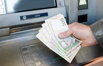 В Украине меняются правила пополнения карт через терминалы